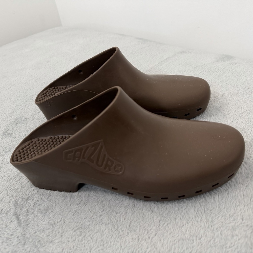 Calzuro Classics Work Clogs Womens 8 Brown Rubber Slip Resistant Comfort Italy